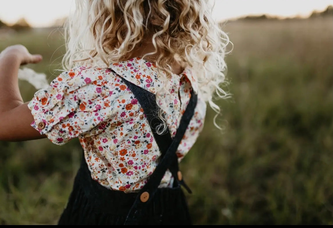 Harvest Garden Peter Pan Collar Top