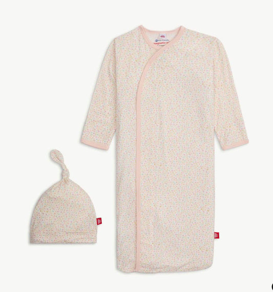 baby girl floral pink and white sack with hat